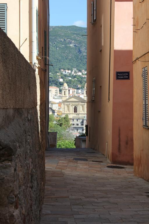 Апартаменты Casa Mantinum Au Coeur De La Citadelle Бастия Экстерьер фото